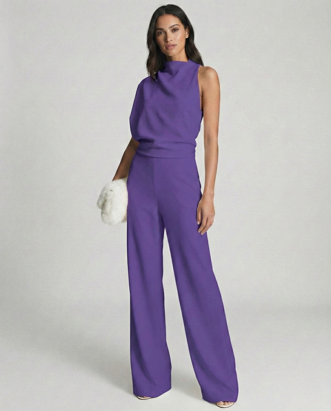 Luna’s Elegant Midnight One-Shoulder Jumpsuit