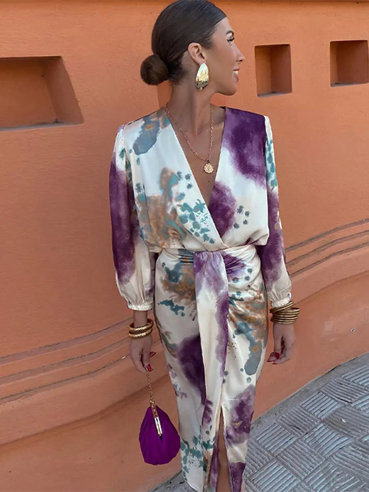 Luna’s Artistic V-Neck Midi Dress