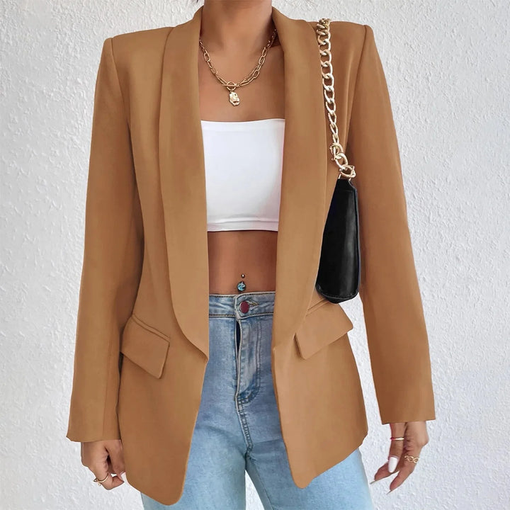 Luna’s Bold Poise Tailored Blazer