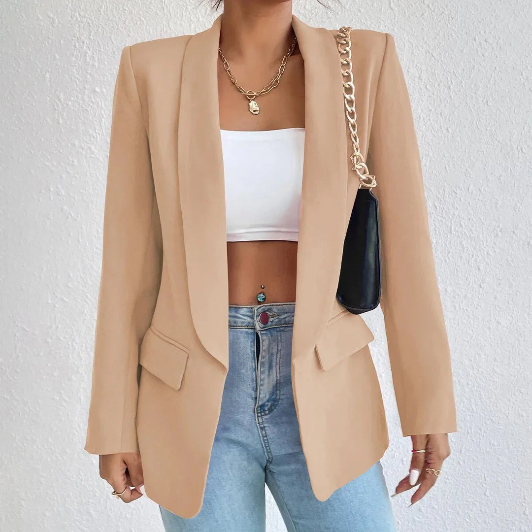 Luna’s Bold Poise Tailored Blazer