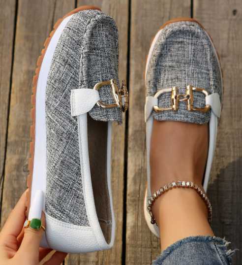 Luna’s Chic Horizon Chain Loafers