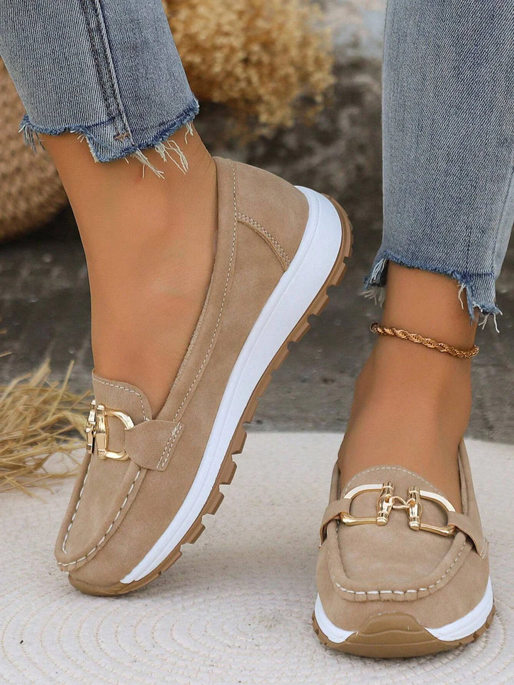 Luna’s Chic Horizon Chain Loafers