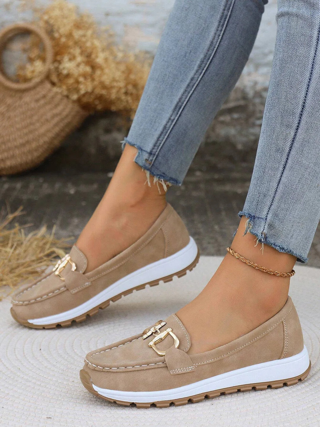 Luna’s Chic Horizon Chain Loafers
