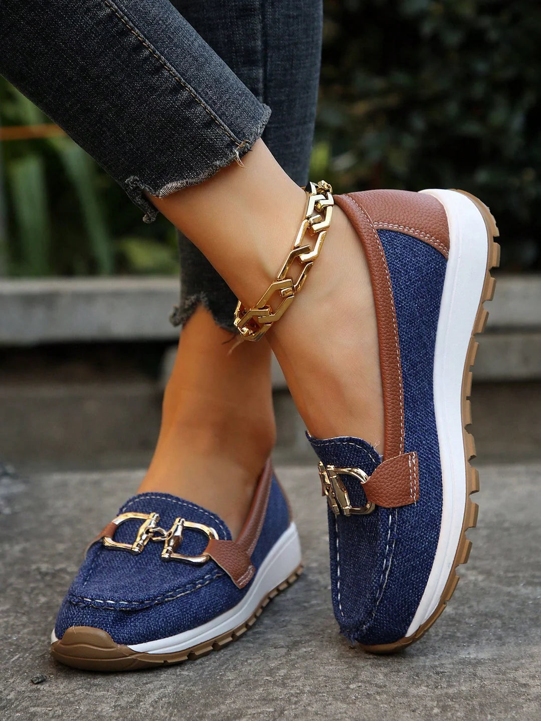 Luna’s Chic Horizon Chain Loafers