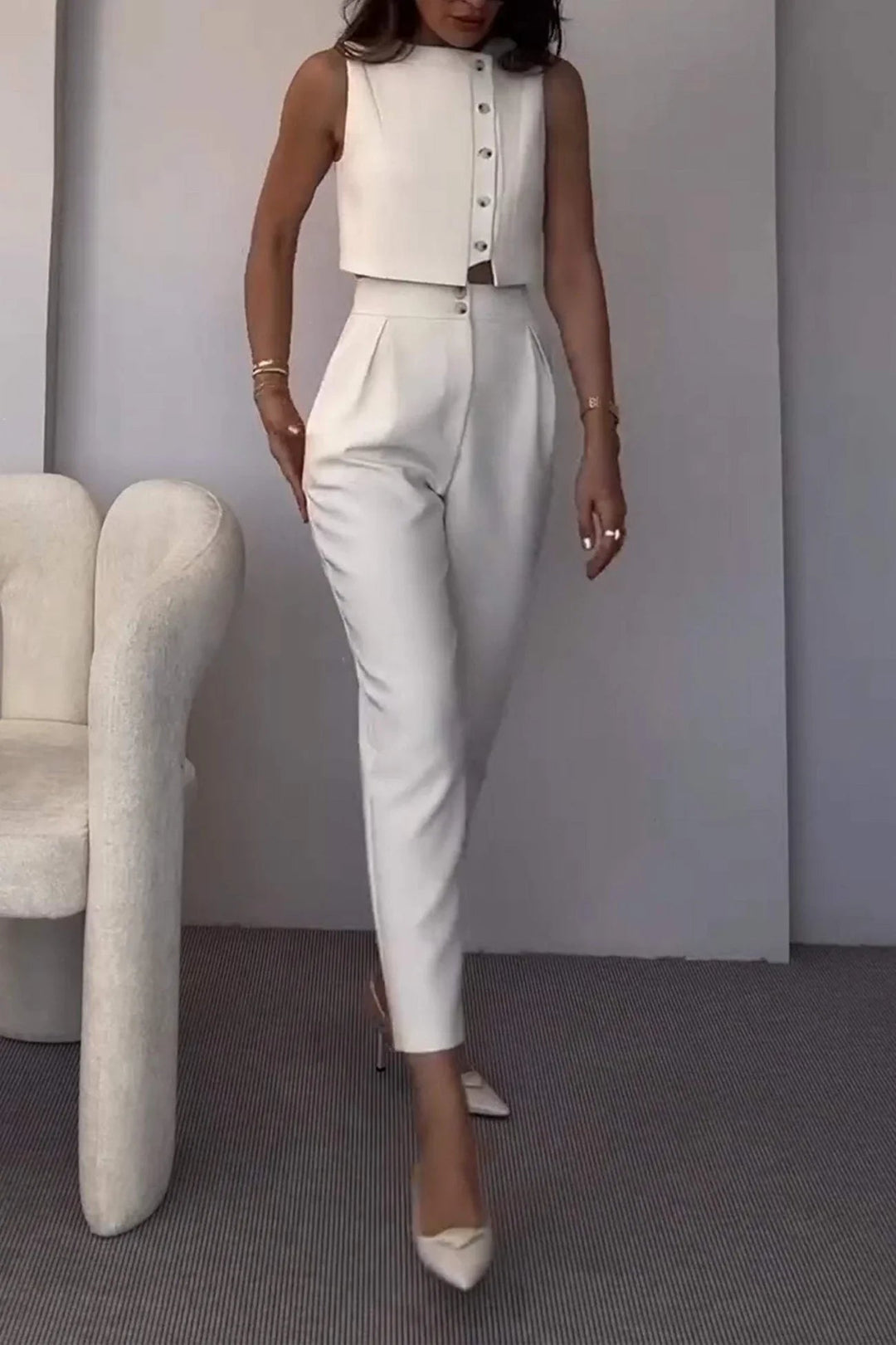 Luna’s Classy Buttoned Crop Suit Set