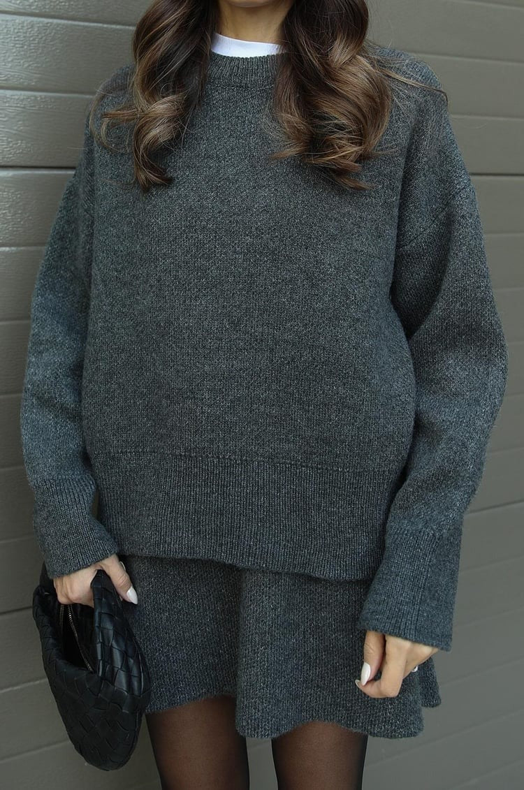 Luna’s Effortless Poise Knit Co-ord Set