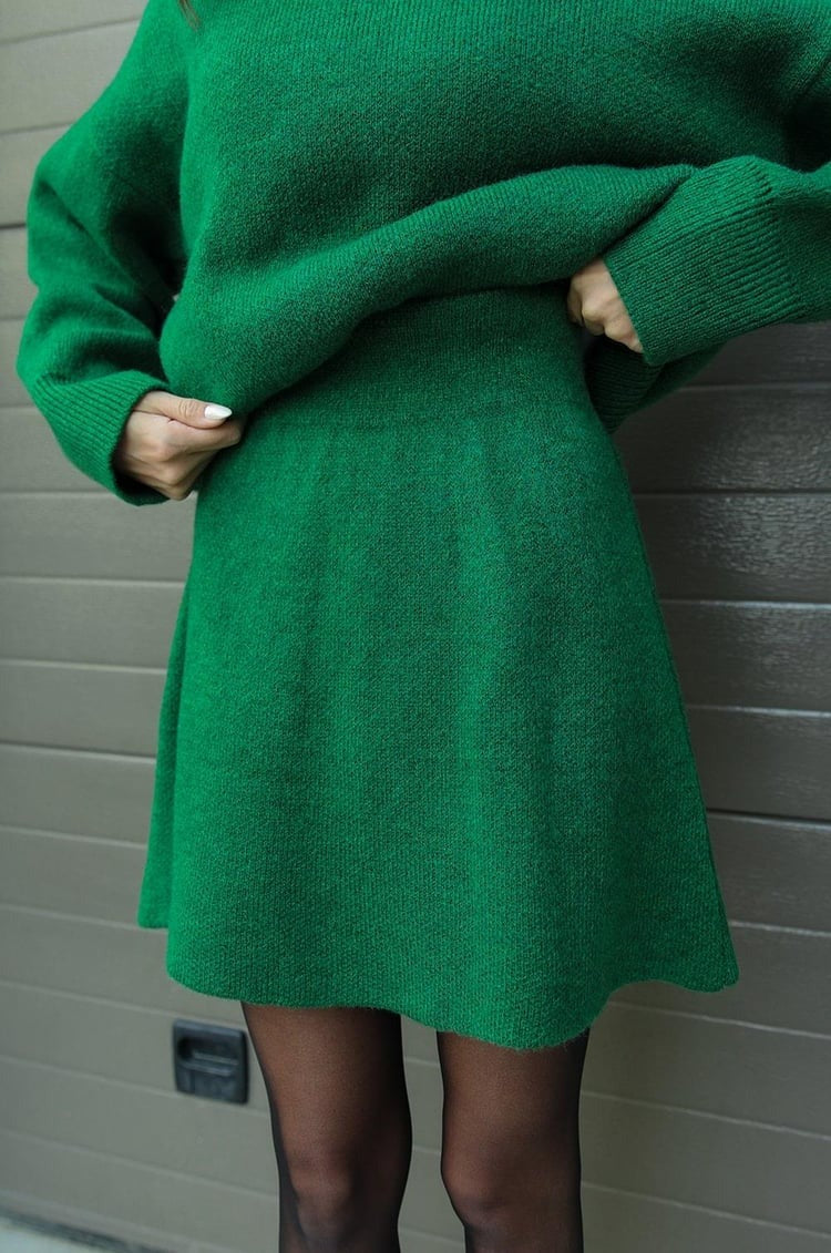 Luna’s Effortless Poise Knit Co-ord Set