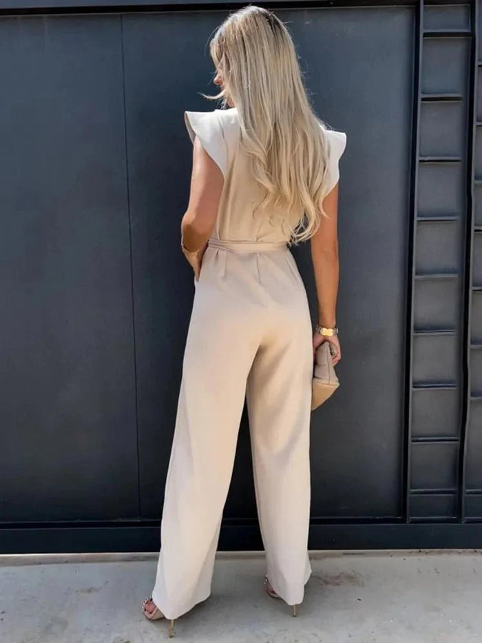 Luna’s Elegant Bow-Tie Wide-Leg Jumpsuit