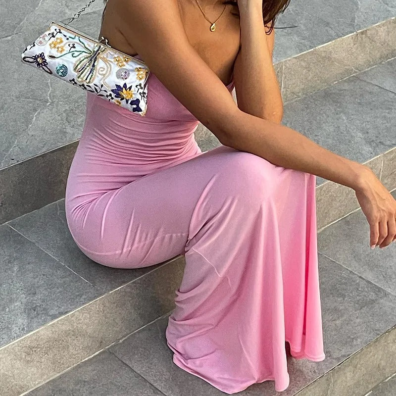 Luna’s Elegant Silhouette Maxi Dress