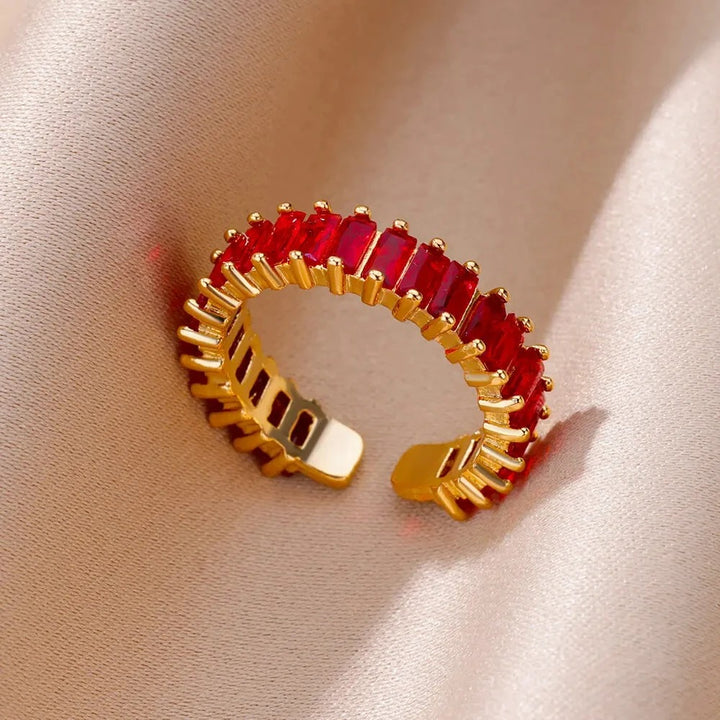 Luna’s Golden Gemstone Ring