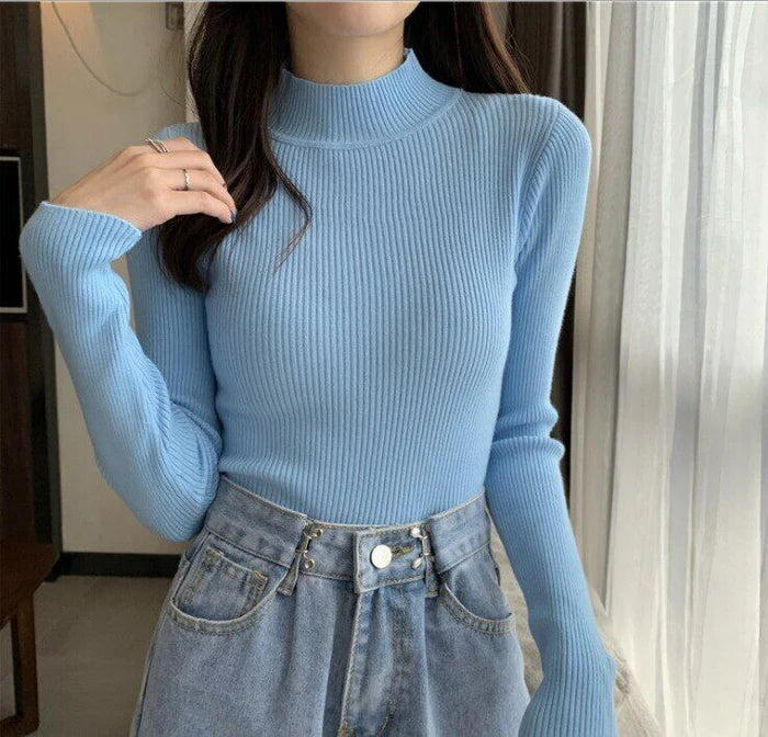 Luna’s Poised Allure Ribbed Turtleneck Top