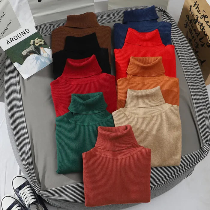 Luna’s Poised Allure Ribbed Turtleneck Top