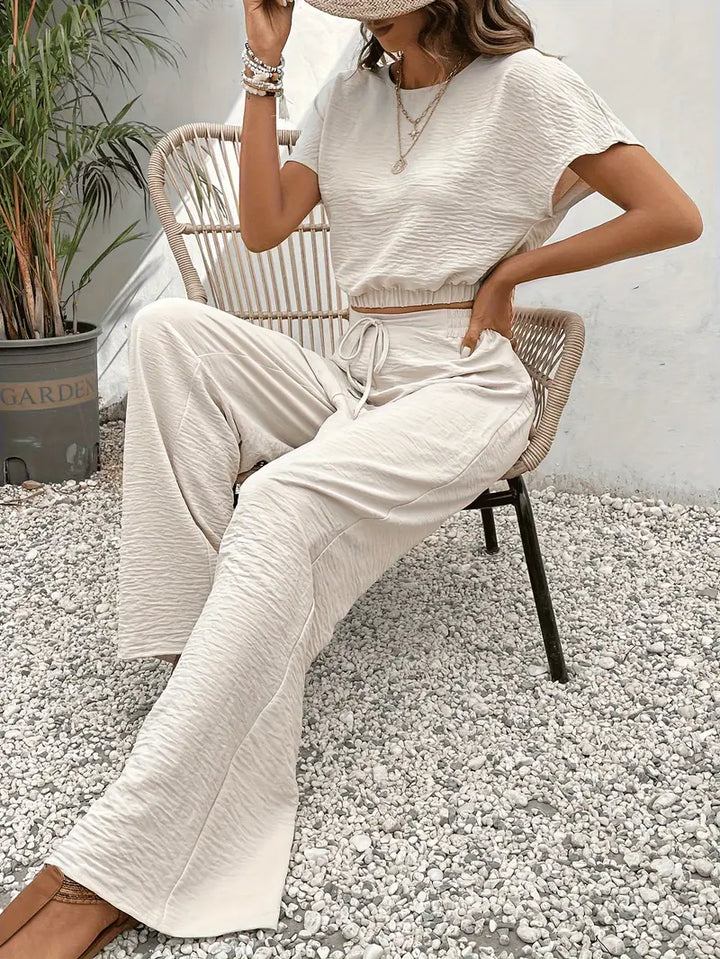 Luna’s Serene Ribbed Lounge Set