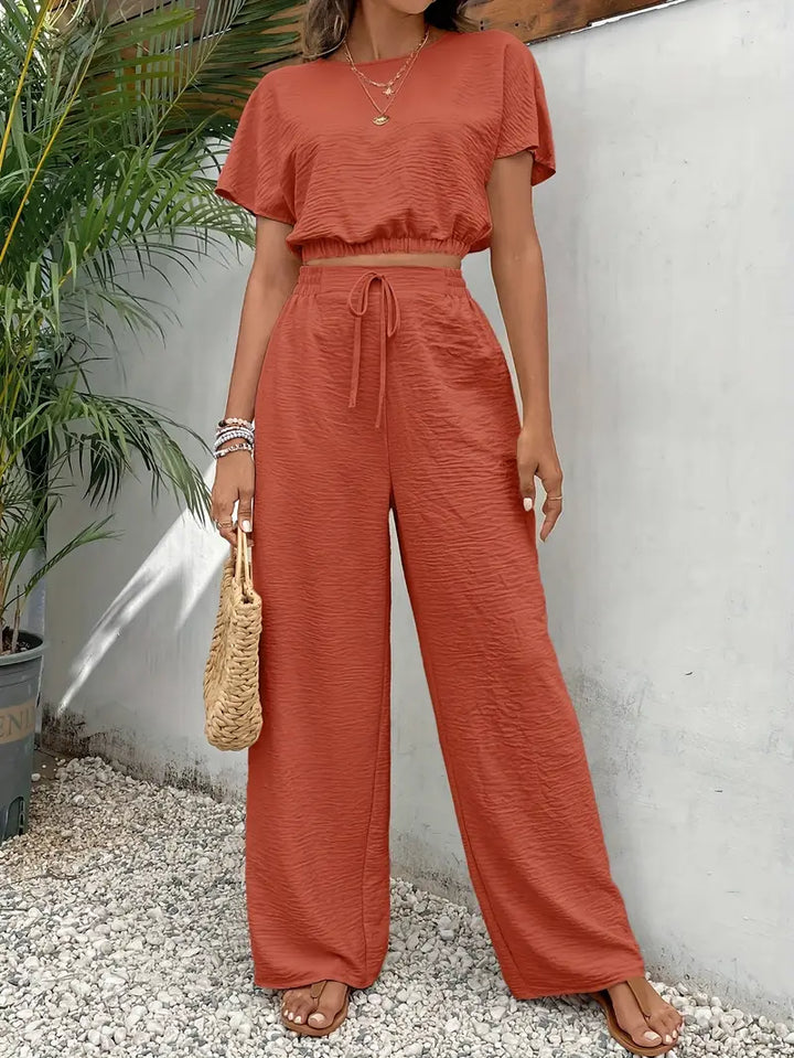 Luna’s Serene Ribbed Lounge Set
