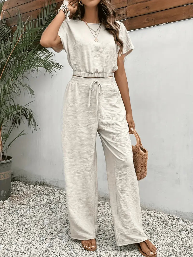 Luna’s Serene Ribbed Lounge Set