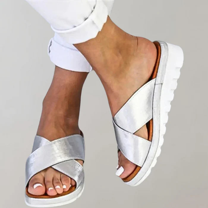 Luna’s Serene Stride Crossband Sandals