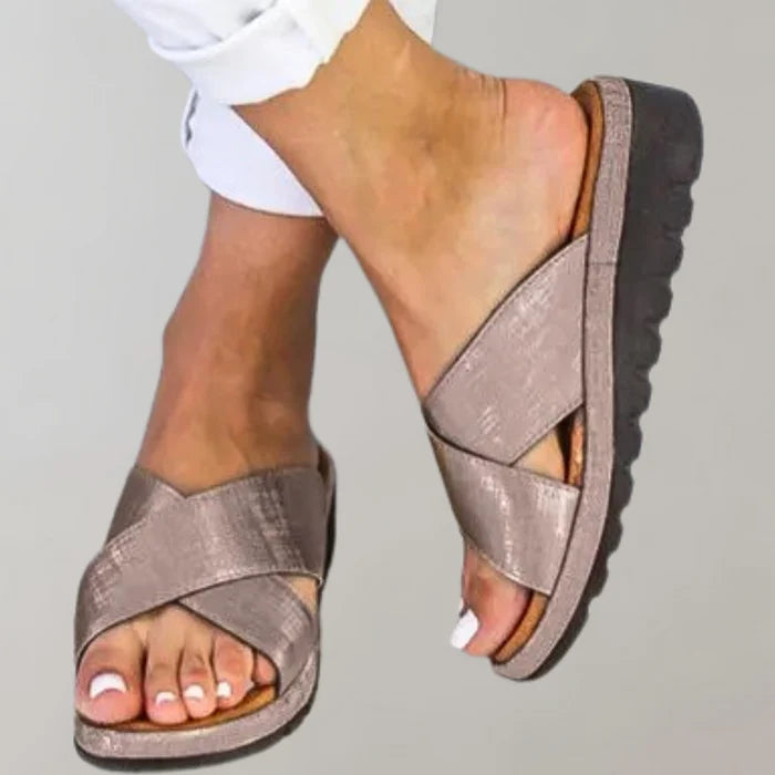 Luna’s Serene Stride Crossband Sandals