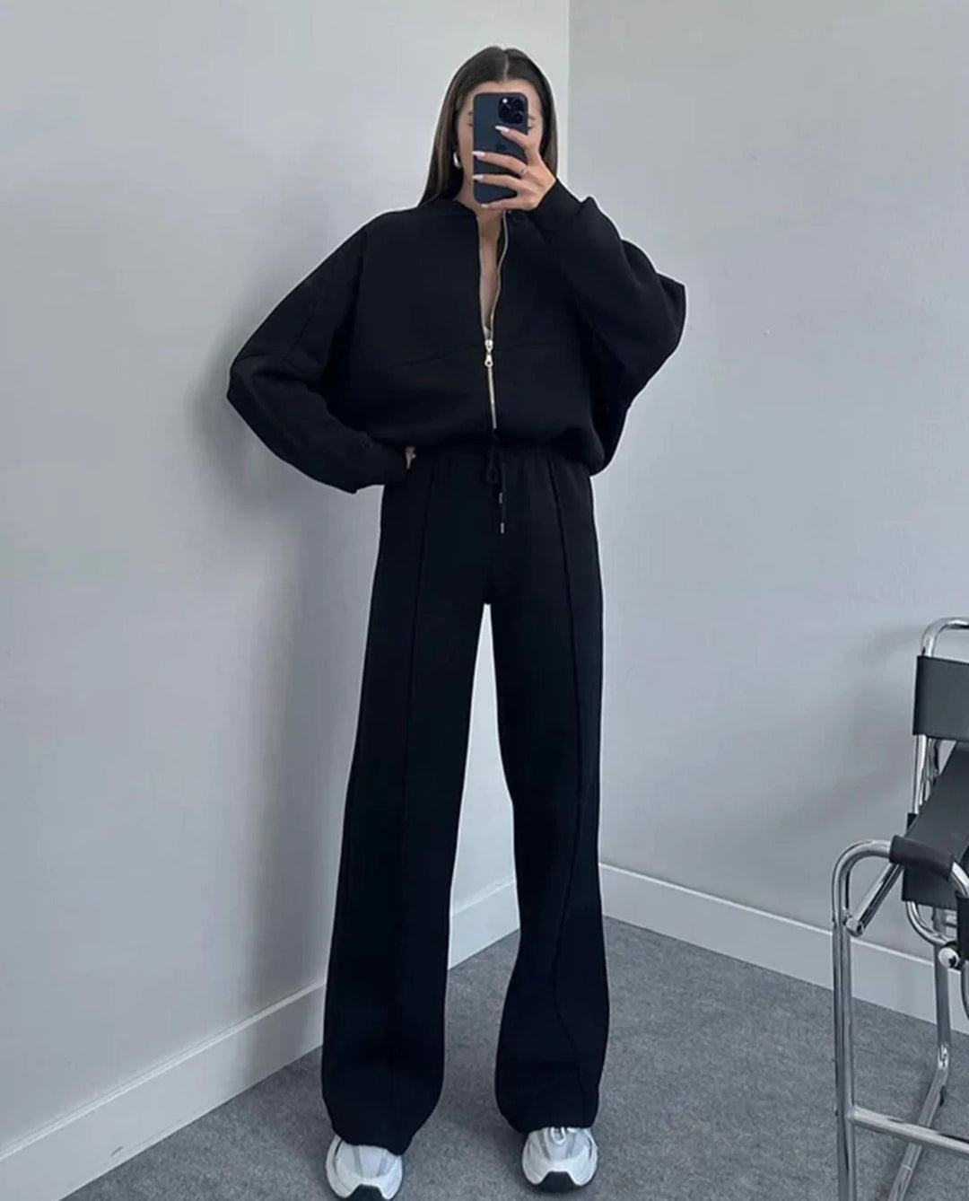 Luna’s Urban Grace Drawstring Wide-Leg Set