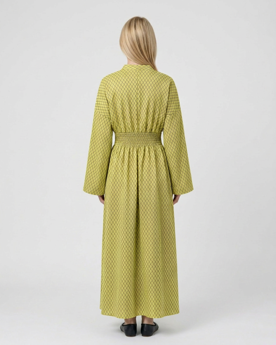 Luna’s Radiant Allure Long Sleeve Maxi Dress