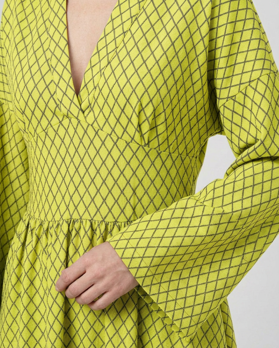 Luna’s Radiant Allure Long Sleeve Maxi Dress