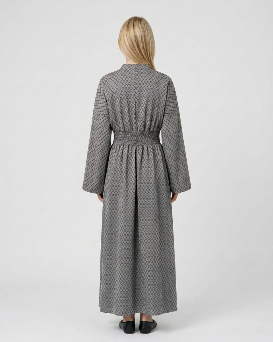 Luna’s Radiant Allure Long Sleeve Maxi Dress