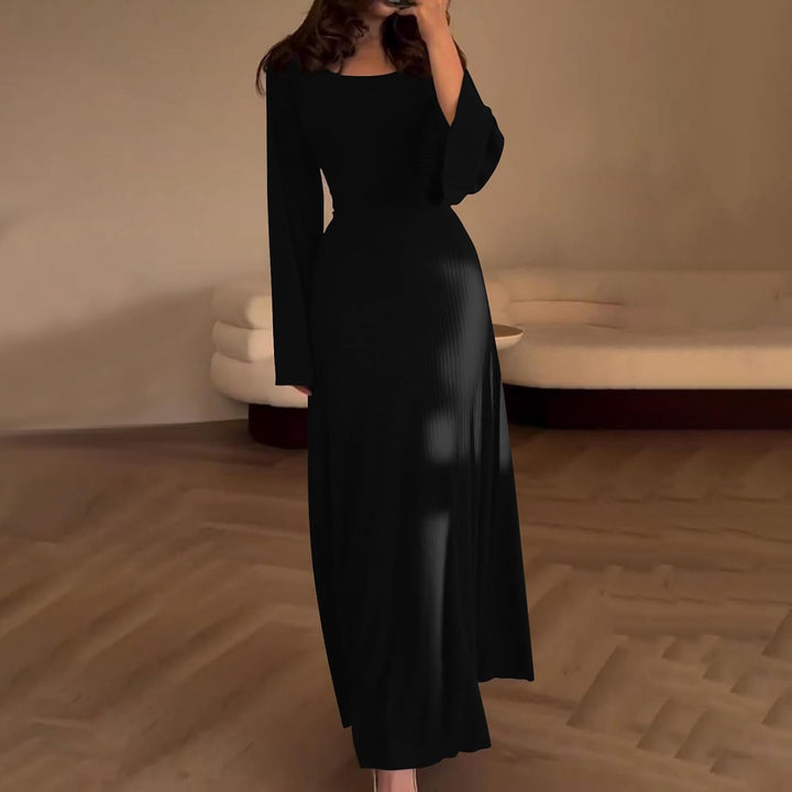 Luna’s Serene Allure Ribbed Long Sleeve Maxi Dress