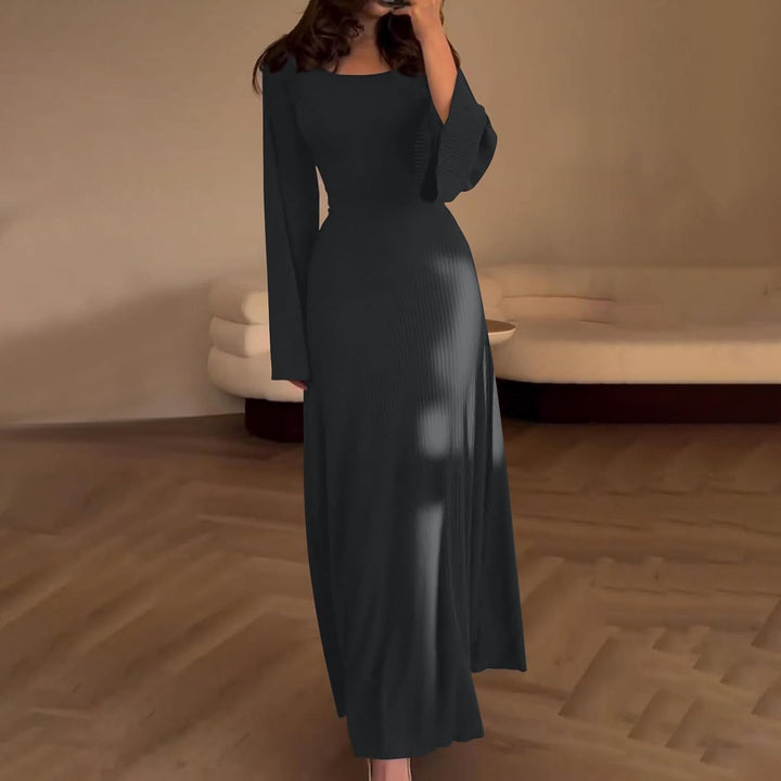 Luna’s Serene Allure Ribbed Long Sleeve Maxi Dress